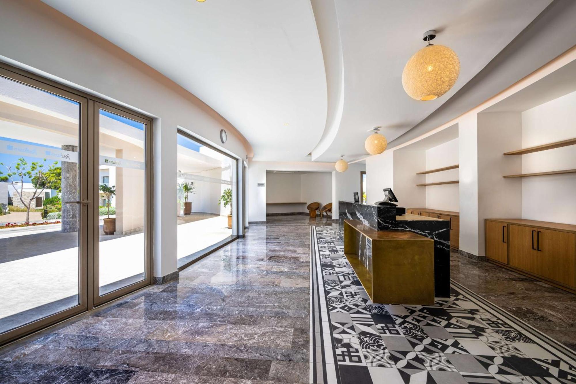 Radisson Blu Resort Al Hoceima Ngoại thất bức ảnh Lobby