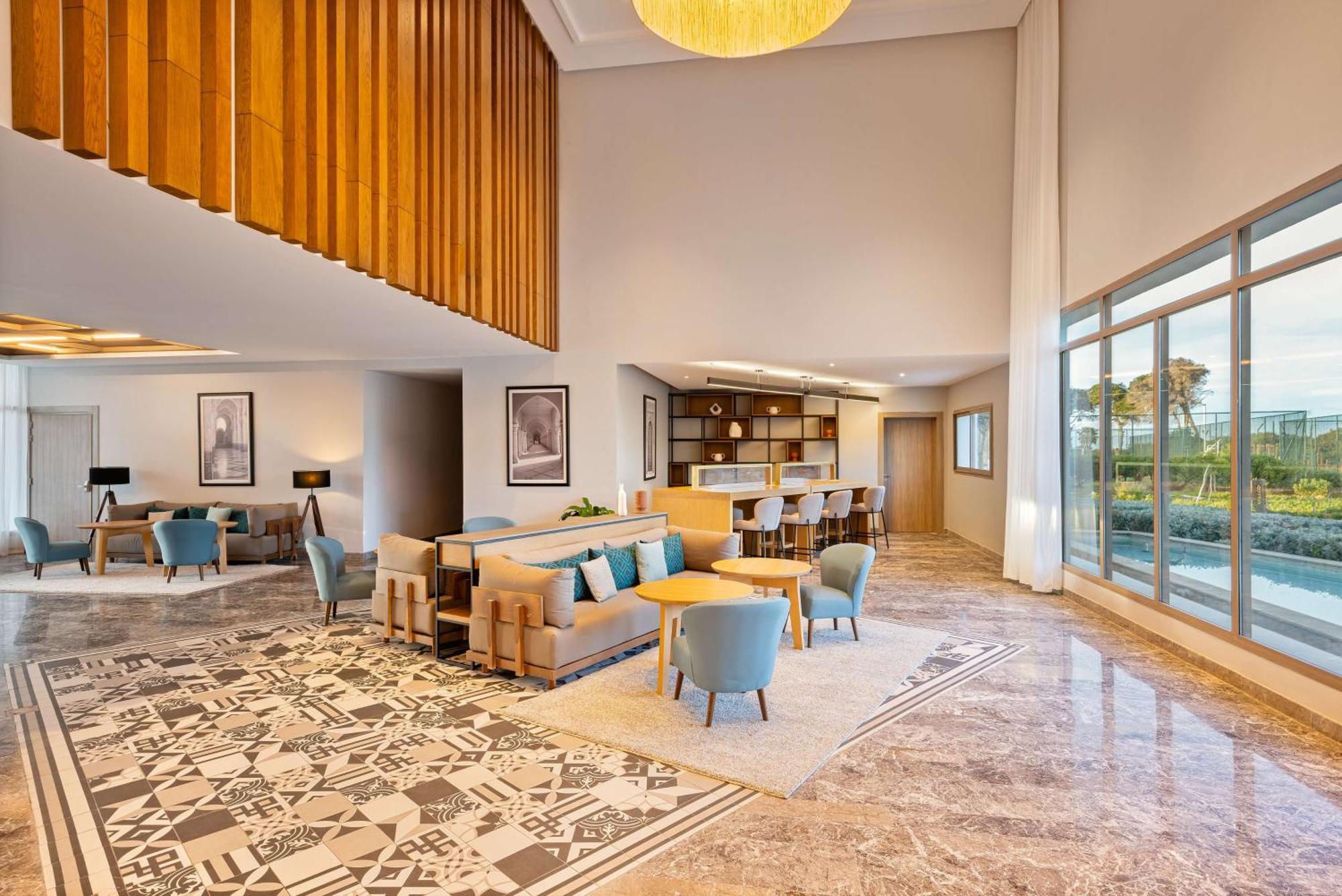 Radisson Blu Resort Al Hoceima Ngoại thất bức ảnh The lounge at the airport